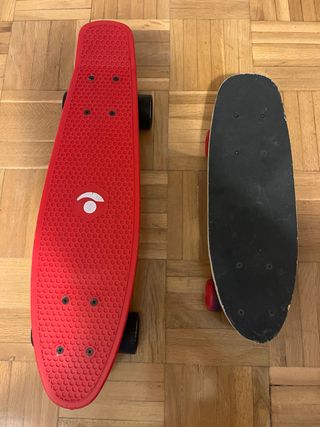Monopatín mini skateboard rojo