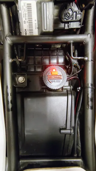 Voge 300 Rally Azul/Blanco