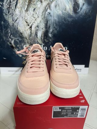 Nike Scarpe Rosa e Nere