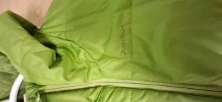 Chaqueta deportiva verde Quechua