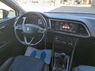 SEAT Leon 1.6 TDI 105 CV ITECH MUY EQUIPADO