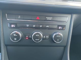 SEAT Leon 1.6 TDI 105 CV ITECH MUY EQUIPADO