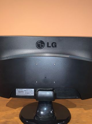 Pantalla LG Flatron W1943S 2009