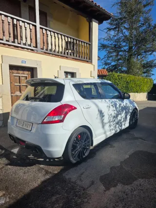Suzuki Swift 2015