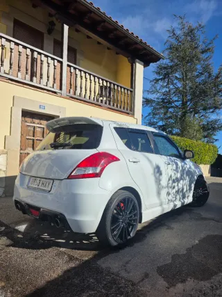 Suzuki Swift 2015