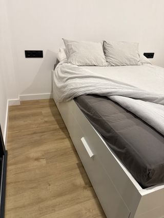 Estructura Cama y Colchón Ikea