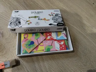 Lote Juguetes Infantiles: Domino, Dado y Más