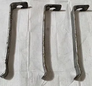 Attrezzi per riparazione gomme