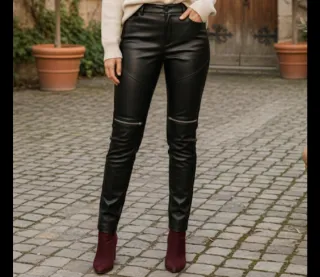 Pantalón cuero sintético negro cremalleras