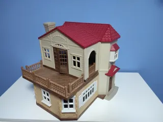 Casa Sylvanian Families + figuras + accesorios