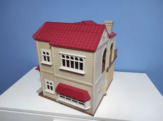 Casa Sylvanian Families + figuras + accesorios