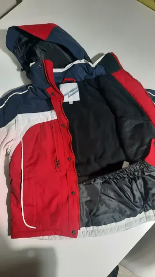 Traje de esquí infantil