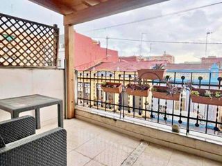 Casa pareada en alquiler en El Cabanyal- El Canyamelar en Valencia