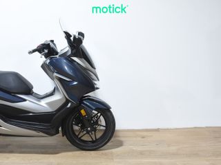 HONDA FORZA 300