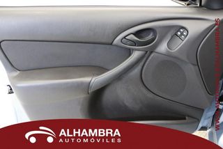 Ford FOCUS sedan 1.6 GHIA 4P