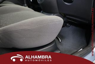 Ford FOCUS sedan 1.6 GHIA 4P