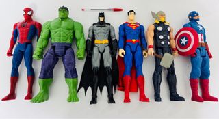 6 FIGURAS MARVEL + DC COMICS ESCALA 1/6 A ESTRENAR