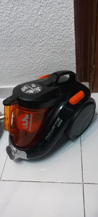 Aspiradora Rowenta sin bolsa