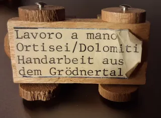 Set 2 modellini legno artigianali: camion e auto