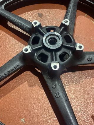 Llanta Delantera Yamaha YBR 125 (2011)