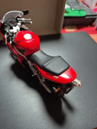 Reproducción Moto honda