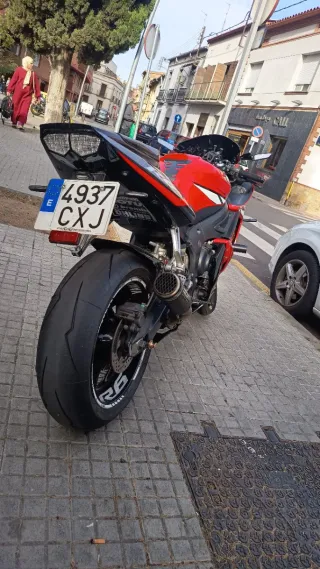 Yamaha R6 vendo, cambio BMW/e46/ e60/e90 coche..