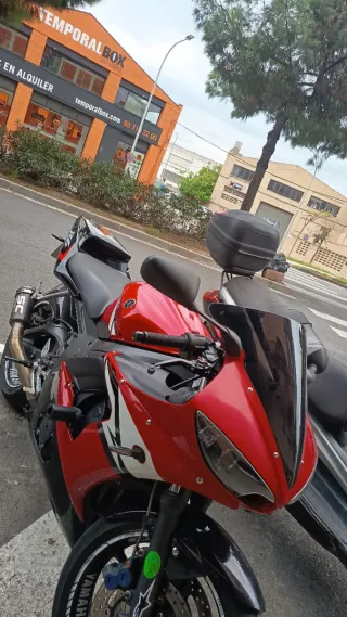 Yamaha R6 vendo, cambio BMW/e46/ e60/e90 coche..