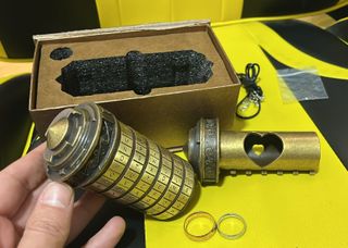 Cofre cilindro secreto y anillos LOTR Como nuevo