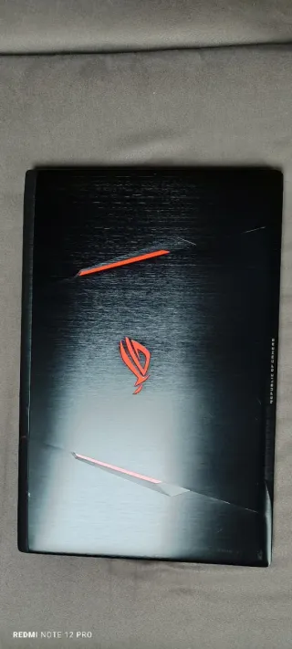 Portátil Gaming Asus ROG Strix GL753V