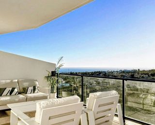 Piso en venta en Calahonda en Mijas