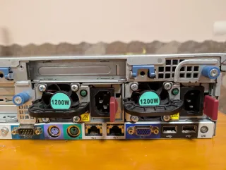 Servidor HP ProLiant DL380 G6 (2U)