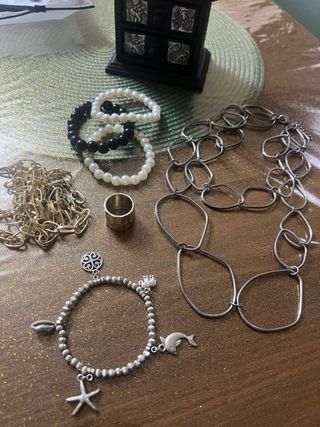 Lotto 22 pezzi gioielli