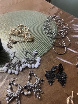 Lotto 22 pezzi gioielli