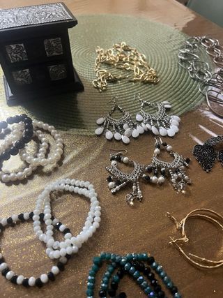 Lotto 22 pezzi gioielli