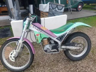 Moto Trial 250 2T Verde/Morado