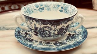 Juego de vajilla La Cartuja de Sevilla