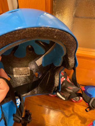 Pack Patines 30-32,Protecciones , casco, bolsa