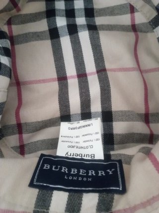 Gorro Burberry Beige y Marrón Original