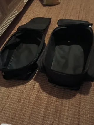 Maletas de moto KUM negras