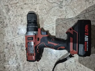 Taladro Stayer 18V con batería y cargador