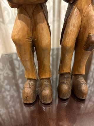 Figuras de madera músicos