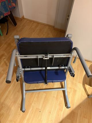 Poltrona ergonomica geriatrica/sanitaria