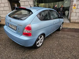 Hyundai Accent 102.000km etiqueta c