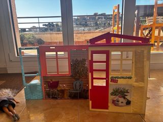 Casa y Vestidor Barbie