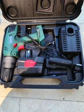 Taladradora Percusión Parkside 24V