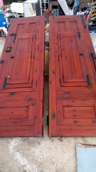 2 Puertas de Madera Rústicas