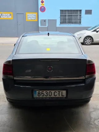 Opel Vectra 2.2 DTI Comfort