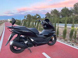 Honda PCX 125 ABS – 2023 | Garantía oficial | 12.5