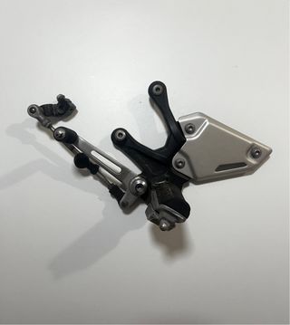 Estribera Izquierda Kawasaki Z900