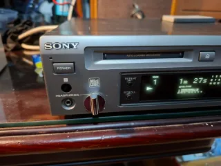 Mini-disc Sony MDS-S37 Plata